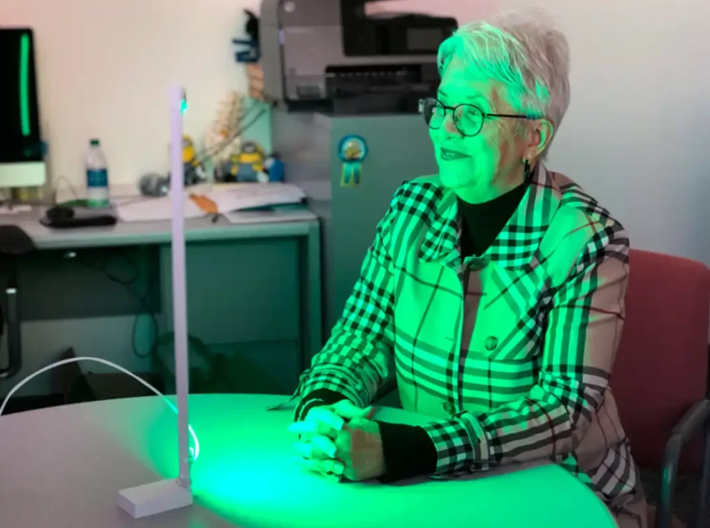 Green Light Therapy for Treating Chronic Condition